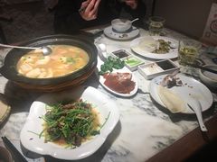 -梁家大院•农家菜(昆山会展中心店)