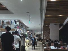-雍和会海鲜姿造自助(湖东路店)