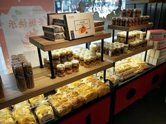 面包甜点陈列柜-华丰贺氏(福新西路店)