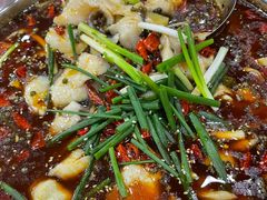 -乡土特色.冷锅鱼.牦牛肉汤锅