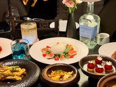 -鲜璟台·地标景观餐厅(上海中心店)