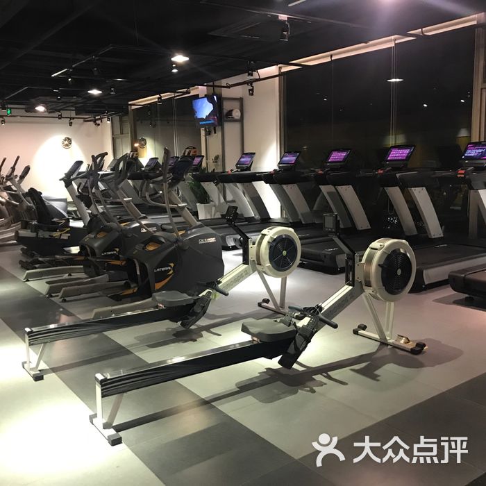 八度空间健身俱乐部