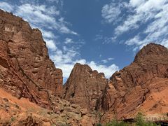 -天山神秘大峡谷