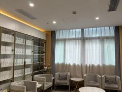 -上海仁爱医院口腔科 · 种植