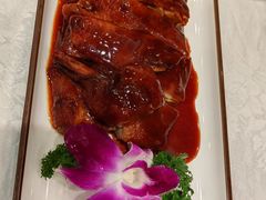 本帮酱鸭腿-三玛璐酒楼(汉口路店)