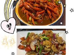 -虾弄弄海派小龙虾·牛羊蝎子火锅