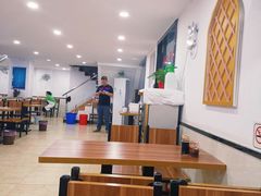 大堂-草桥清真牛肉锅贴扁食店