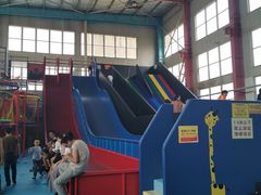 -天空之城蹦床攀岩运动馆·团建拓展·亲子游乐·生日派对(合肥店)