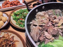 -川堂风·跷脚牛肉·乐山爆炒(宝山日月光店)