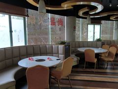 -尚品海鲜肥牛自助火锅(湖明店)