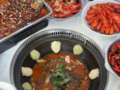 -丹水桥地锅鱼·翘嘴鲌·地方特色全鱼宴(丹江口大坝店)