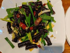 -蒙艾里民族传统菜蒙餐