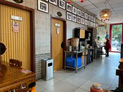 -老鼎万春卤菜(五代传承创始老店)