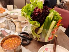 -锅飘飘·东北铁锅炖(雨花客厅店)