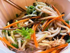 -刀小蛮半只鸡过桥米线(家乐福四元桥店)