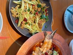 -菌自由丨野生菌火锅特色庭院餐厅(丽江古城店)