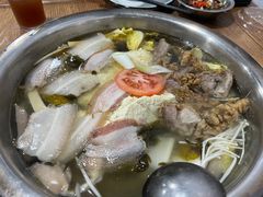 -泸州酸菜豆花火锅川师店