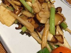 -云海肴·汽锅鸡·云南菜(天津国金汇店)