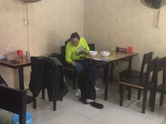 大堂-寶牯佬邵阳米粉