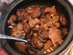 花菇煲狮头鹅掌翅煲-金海华·悦食东方(苏州中心商场店)