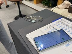 -Eziwish眼镜·蔡司授权店