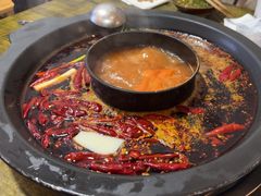 -黄潇洒老火锅(九眼桥宏济巷店)
