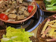 -阿婆情腊排骨火锅(金虹路店)