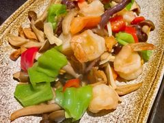 鸡油鲜菌炒虎虾-松茸小馆·云南特色餐厅