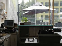 -UNI UNI(环亚凯瑟琳店)