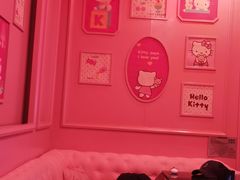 -范特西FANTASY量贩式KTV(民主广场店)