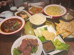 -雪乡阁东北农家菜(颛桥约好休闲街店)