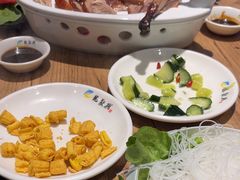 -龙聚德北京烤鸭(沙坪坝华宇A馆店)