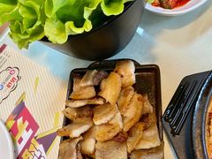 -益百岁牛尾汤(香山路店)
