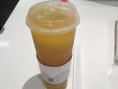 霸气燃爆橙子-奈雪的茶(东莞汇一城店)