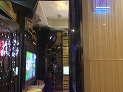 -艾尚主题式KTV(艾溪湖绿地店)