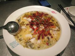 -姚姚酸菜鱼·金戈戈香港豉油鸡(喜荟城联名店)