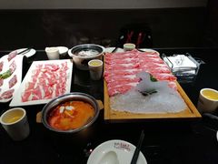 -鲁西肥牛(九方购物中心店)