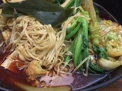 -万记麻辣烫国展总店