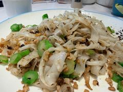 榄菜肉碎炒沙河粉-盆满钵满·国家非遗传承(云台店)