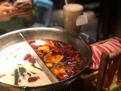 -湊湊火锅·茶憩(新中关购物中心店)
