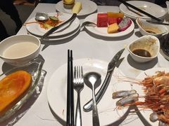 -领鲜活海鲜榴莲自助火锅(东门店)