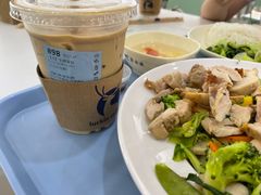 -瑞幸咖啡(浙江大学紫金港校区店)