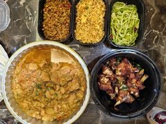 -浩海火燒雲傣家菜(芮欧百货店)