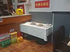 -红樱桃·欢乐餐厅(太原里店)