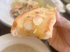 -OLD TREE老树咖啡·西餐厅(台山人工湖店)