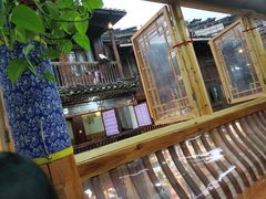 -苗湘食府(十年店)