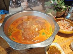-老凯俚酸汤鱼(鸿通城店)