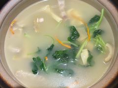 -玖鲜小笼(中山广场店)