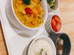 -轻蔬不用等·素食(江苏路店)