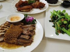 -黄埔华苑酒家(黄埔店)